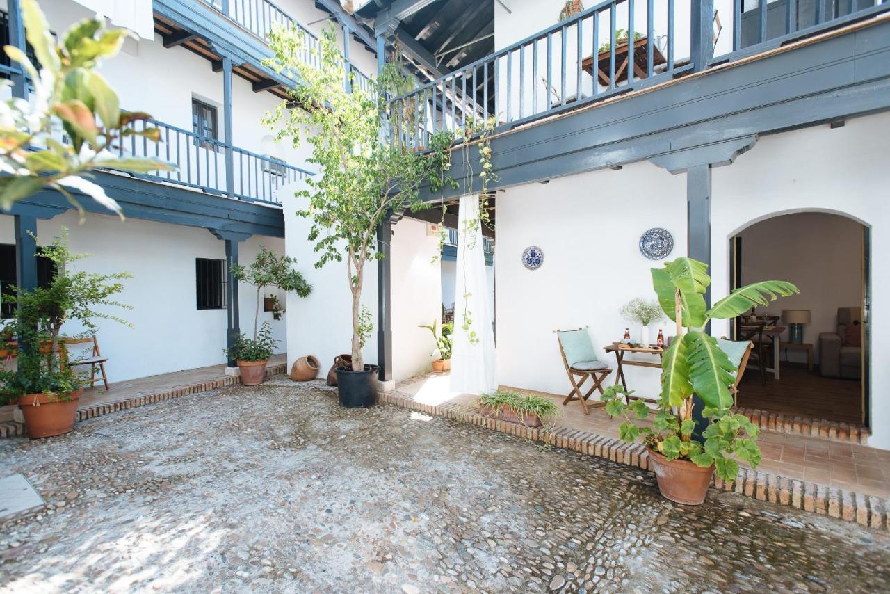 Aitana'S Retreat With Charming Garden Lejlighed Sevilla Eksteriør billede